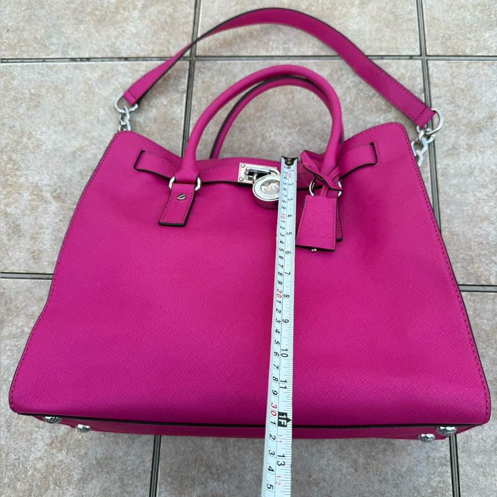 Michael Kors Hamilton Saffiano Leather - Picture 9 of 15